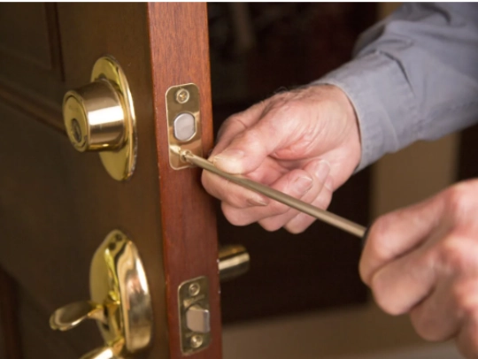 Common Lock Problems We Solve in Kingsbridge